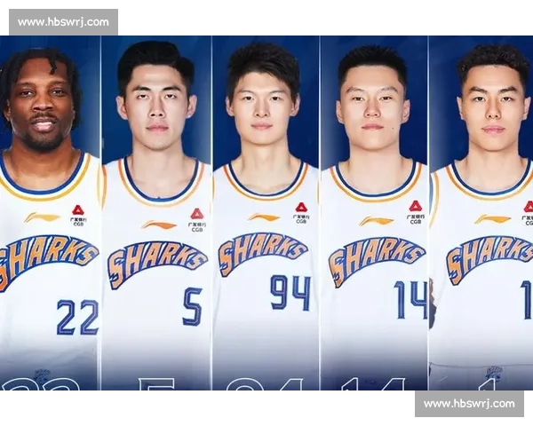 国内篮球联赛季后赛激战正酣各队争夺总冠军悬念持续升级